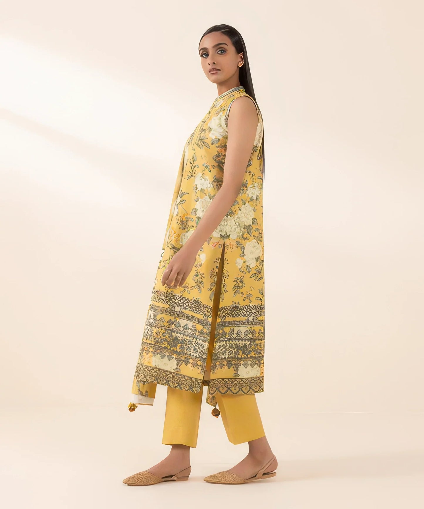 2 Piece - Printed Light Khaddar Suit