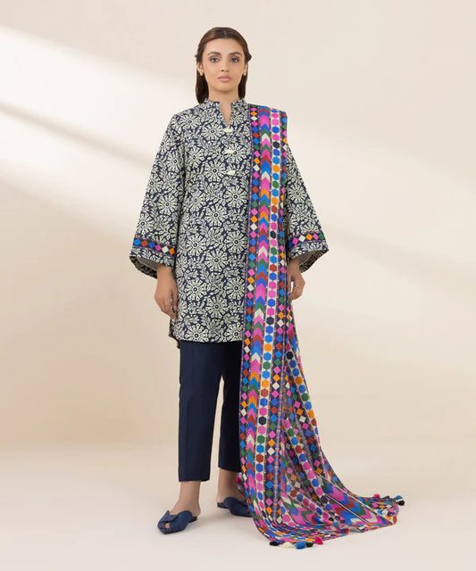 3 Piece - Printed Khaddar Suit