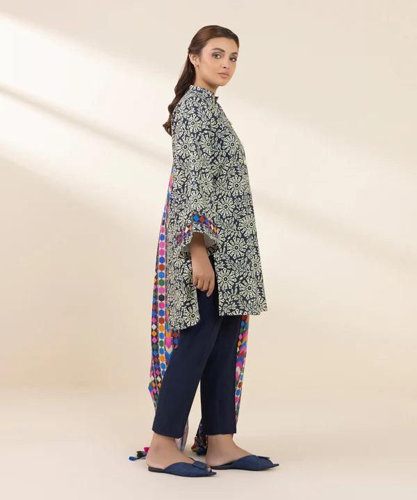 3 Piece - Printed Khaddar Suit