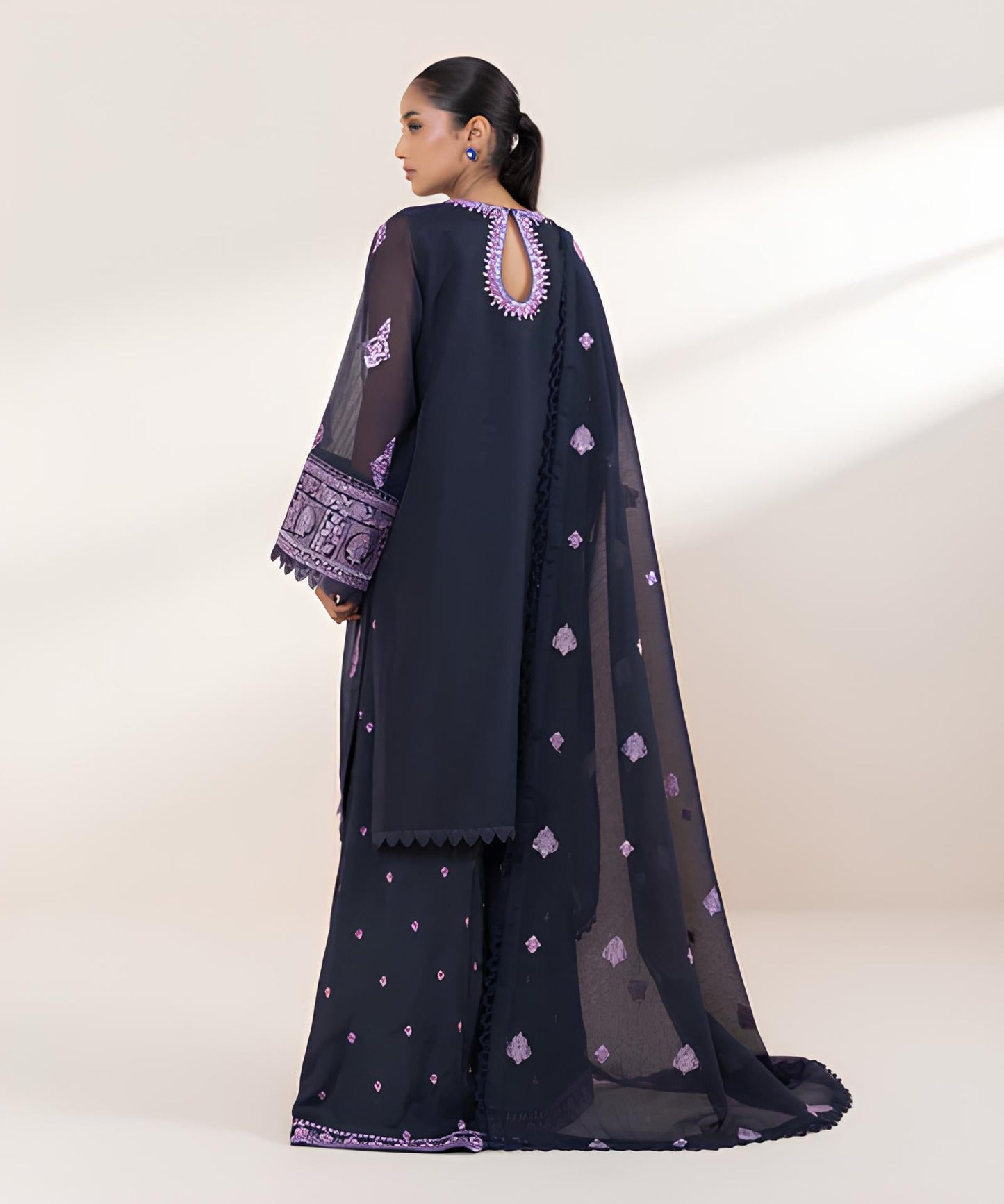 3 Piece - Embroidered Karandi Suit