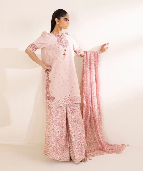 3 Piece - Embroidered Lawn Suit