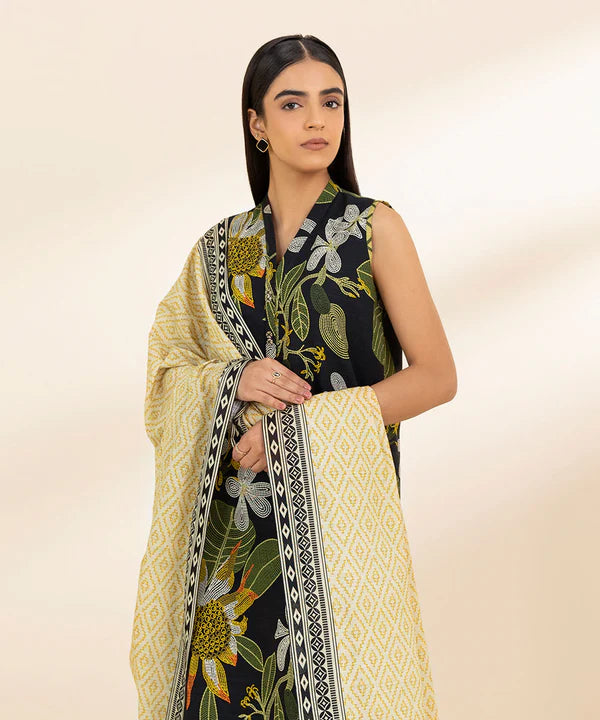 3 Piece - Printed Khaddar Suit