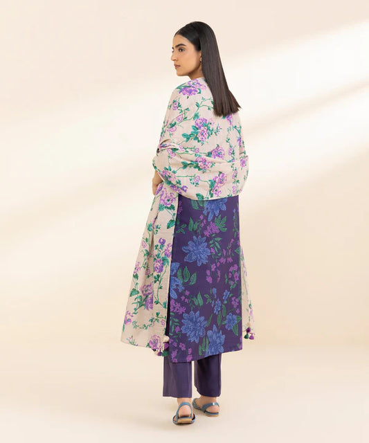 3 Piece - Printed Khaddar Suit