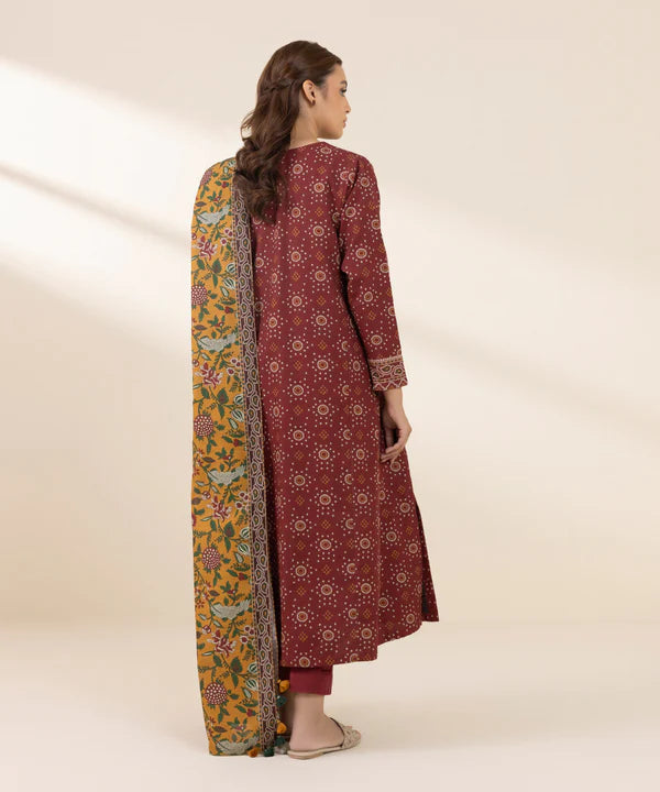 3 Piece - Printed Khaddar Suit