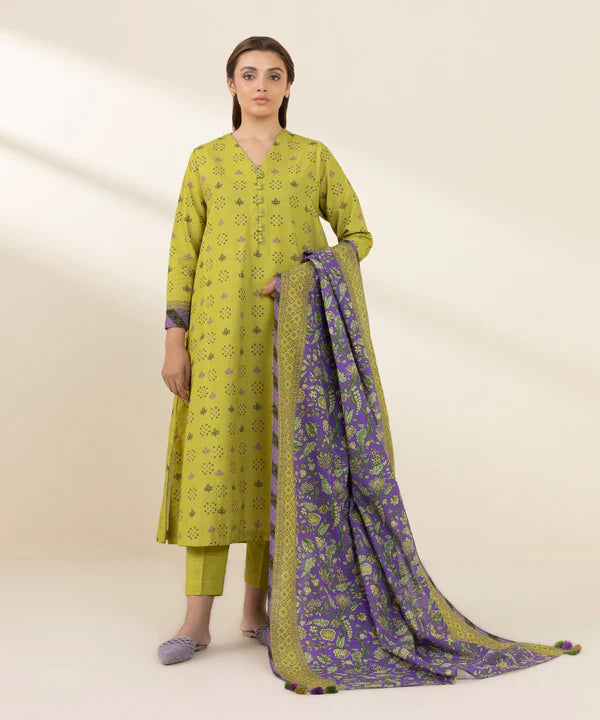 3 Piece - Printed Khaddar Suit