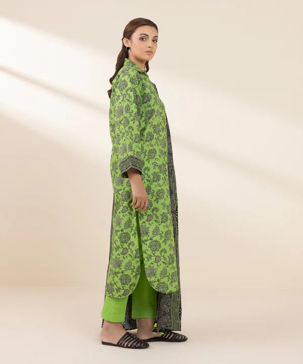 3 Piece - Printed Khaddar Suit