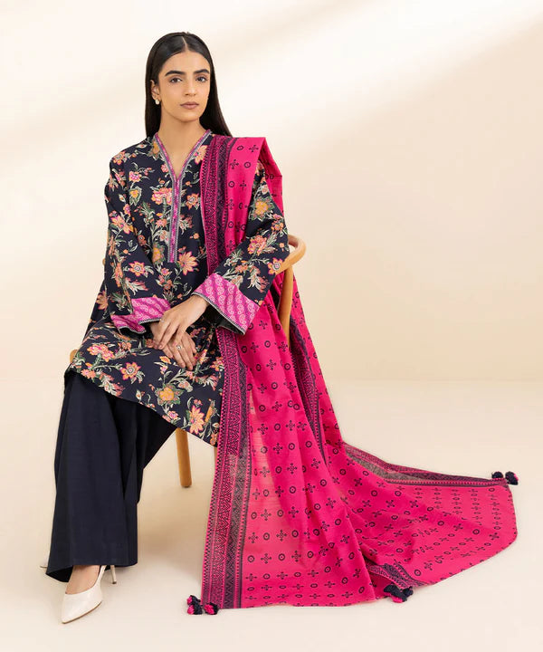 3 Piece - Printed Khaddar Suit