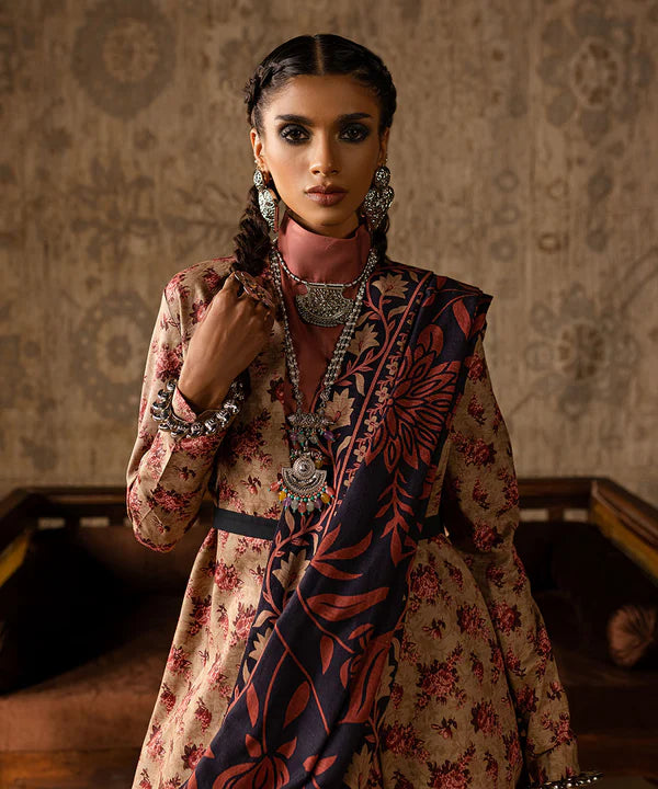 3 Piece - Printed Khaddar Suit