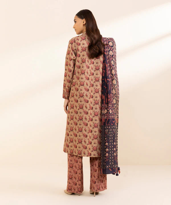 3 Piece - Printed Khaddar Suit