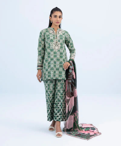 3 Piece - Embroidered Khaddar Suit