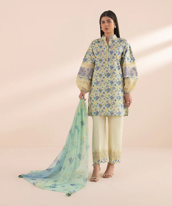 3 Piece - Embroidered Lawn Suit