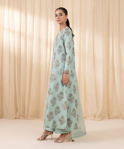 3 Piece - Embroidered Jacquard Suit