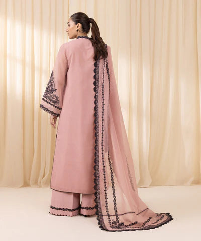 3 Piece - Embroidered Karandi Suit