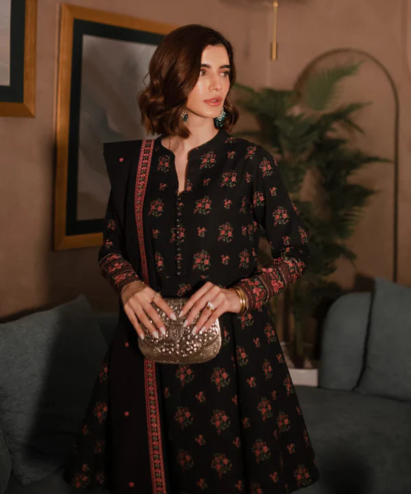 3 Piece - Embroidered Light Khaddar Suit