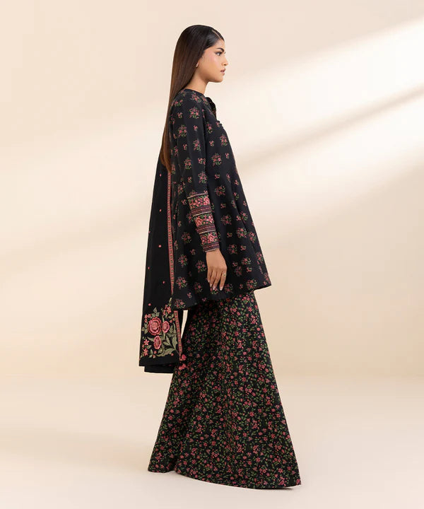 3 Piece - Embroidered Light Khaddar Suit