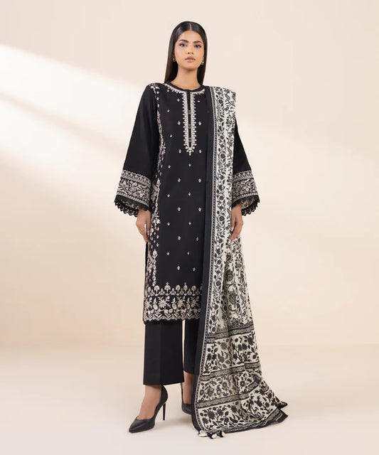 3 Piece - Embroidered Light Khaddar Suit