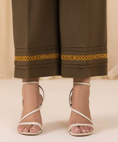 3 Piece - Embroidered Karandi Suit