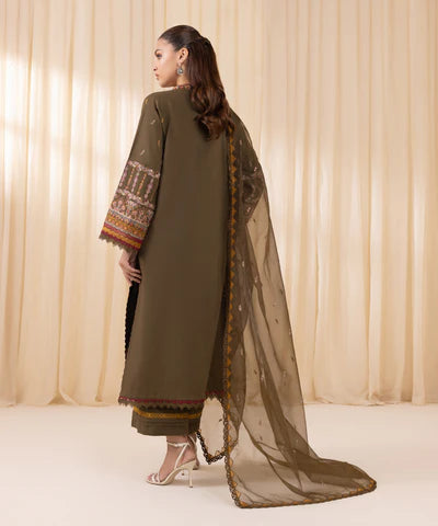 3 Piece - Embroidered Karandi Suit